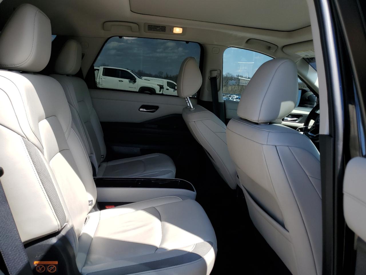 2022 NISSAN PATHFINDER SL VIN:5N1DR3CD3NC215736