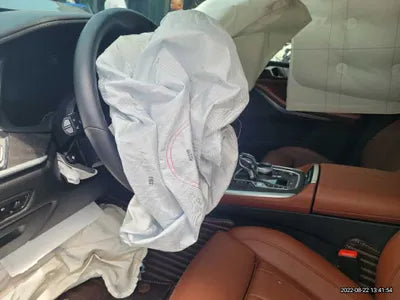 2021 BMW 740 727KMWBACW2107M9F VIN:727KMWBACW2107M9F