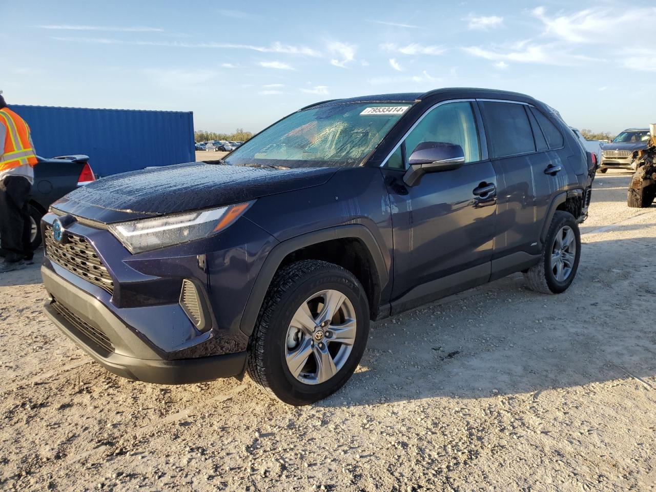 2022 TOYOTA RAV4 XLE VIN:4T3RWRFV9NU057572