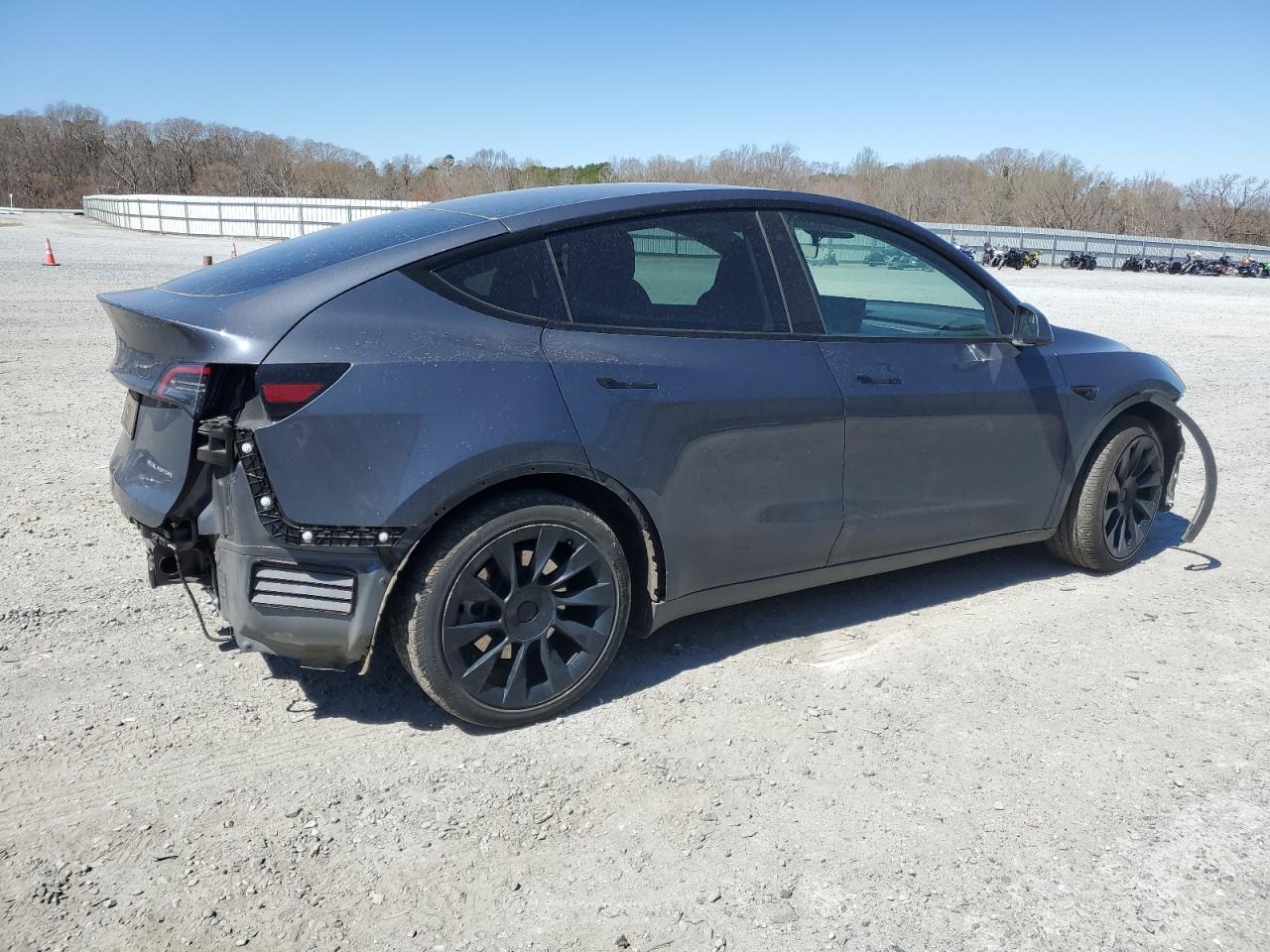 2023 TESLA MODEL Y  VIN:7SAYGDEE0PA050208