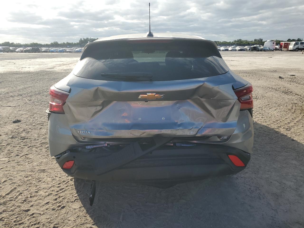 2024 CHEVROLET TRAX LS VIN:KL77LFE25RC241872