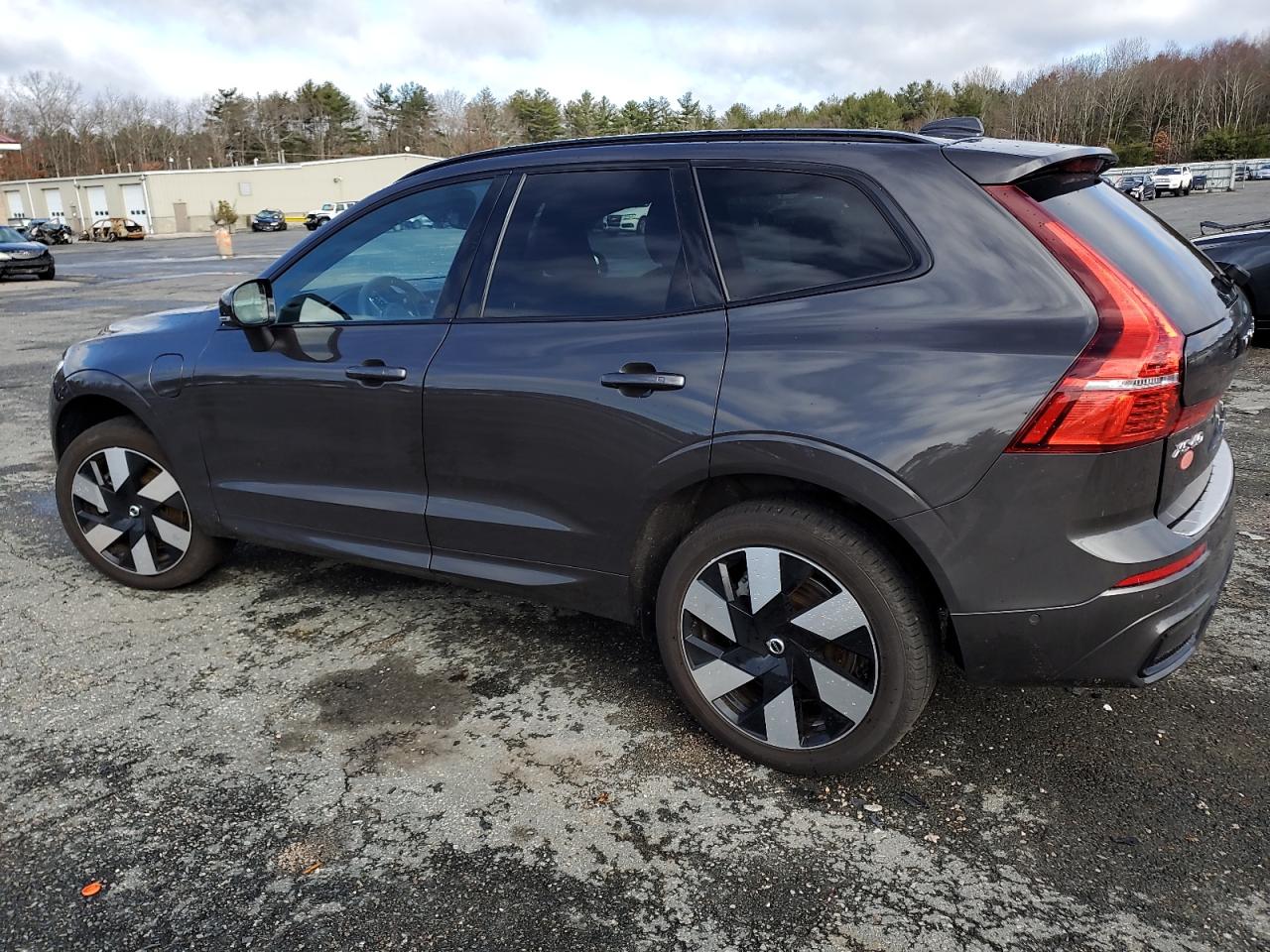 2024 VOLVO XC60 PLUS VIN:YV4H60DLXR1849191