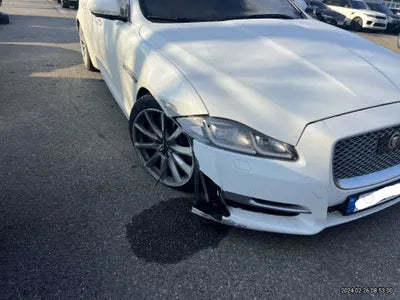 2016 Jaguar XJ SAJAA2296GNV93936 VIN:SAJAA2296GNV93936