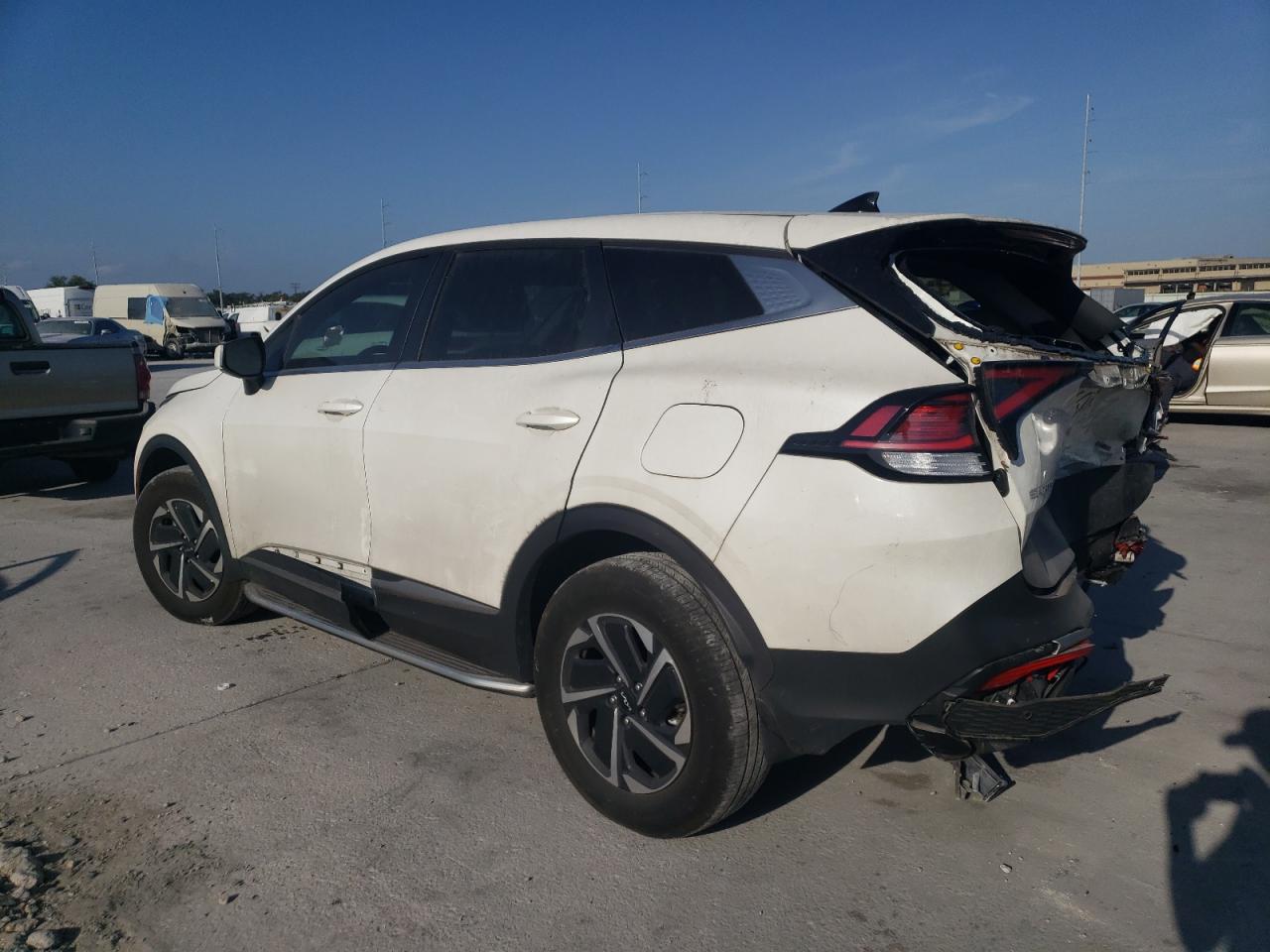 2023 KIA SPORTAGE LX VIN:KNDPUCAG5P7074791