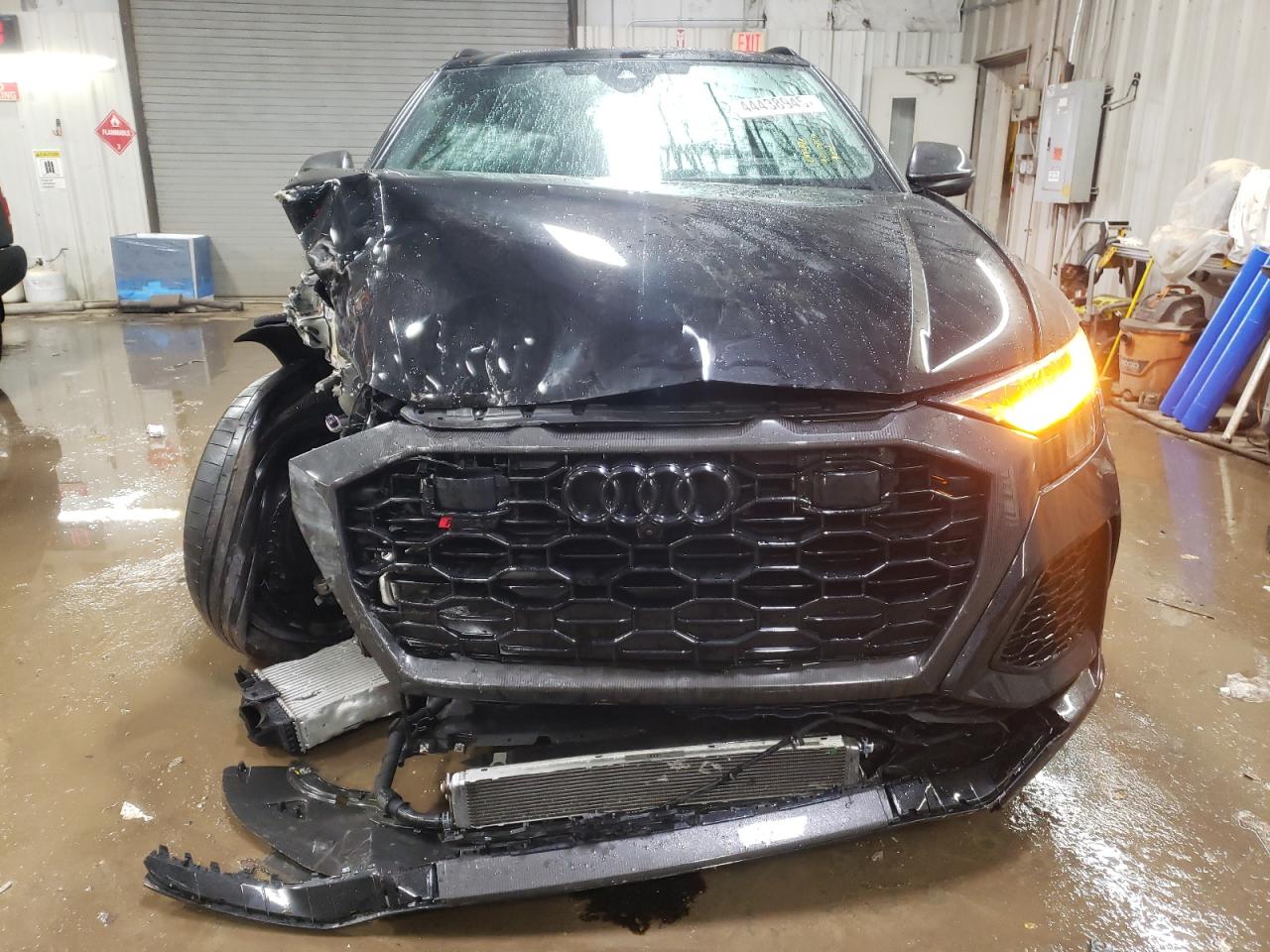 2023 AUDI RS Q8  VIN:WU1ARBF15PD007165