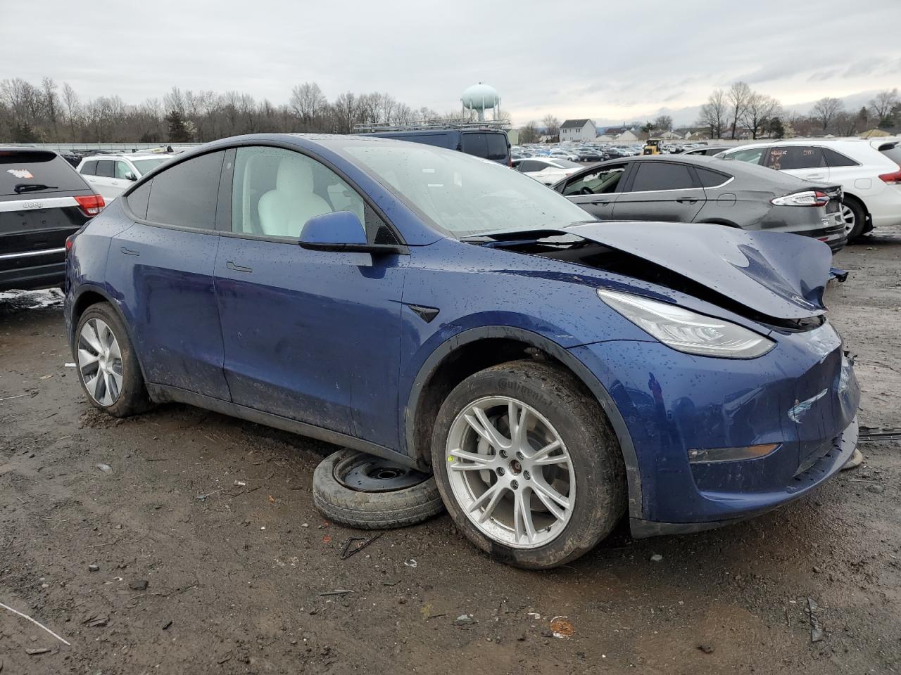 2022 TESLA MODEL Y  VIN:7SAYGDEE0NF310686