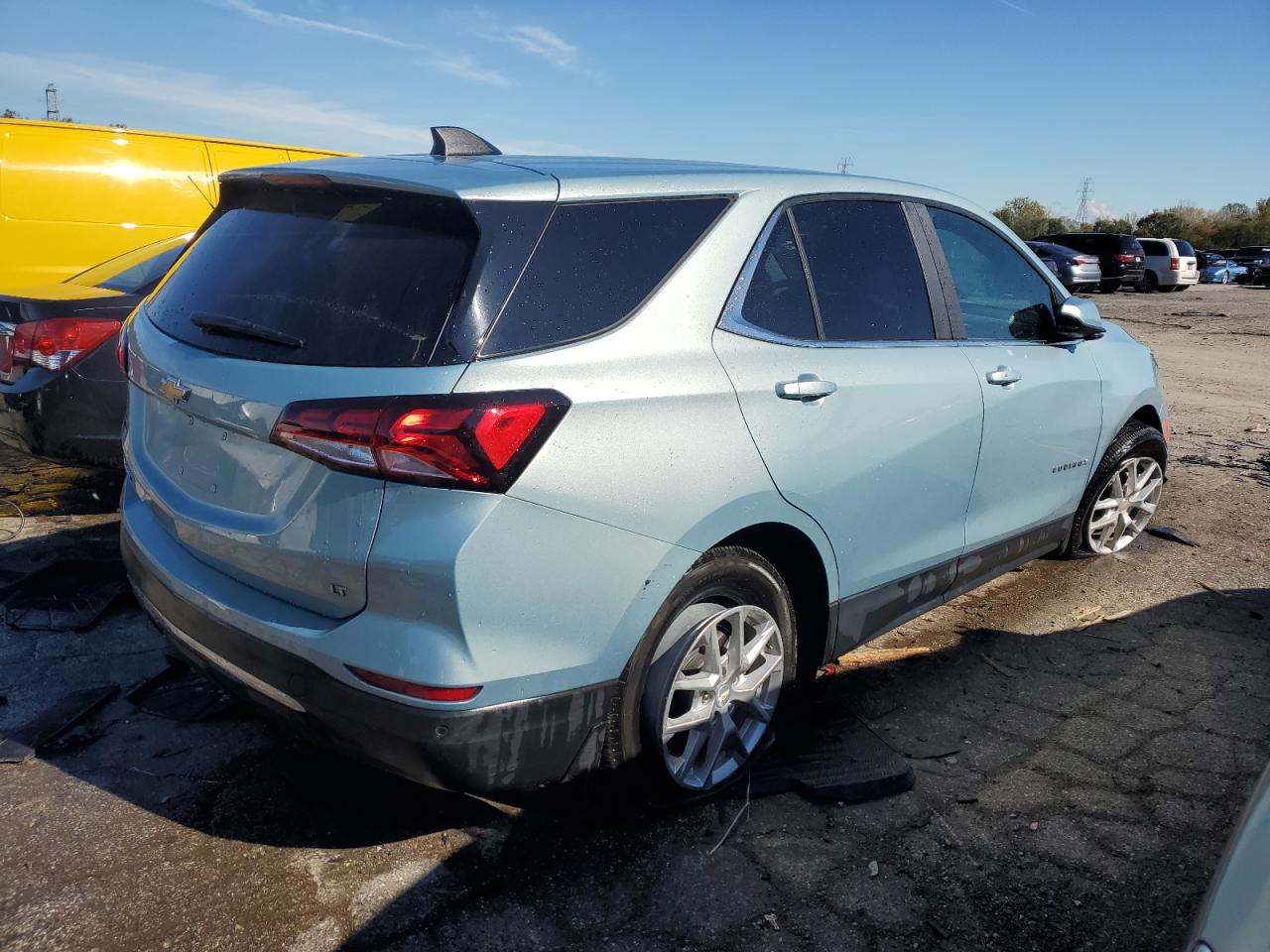 2022 CHEVROLET EQUINOX LT VIN:2GNAXKEV1N6126678