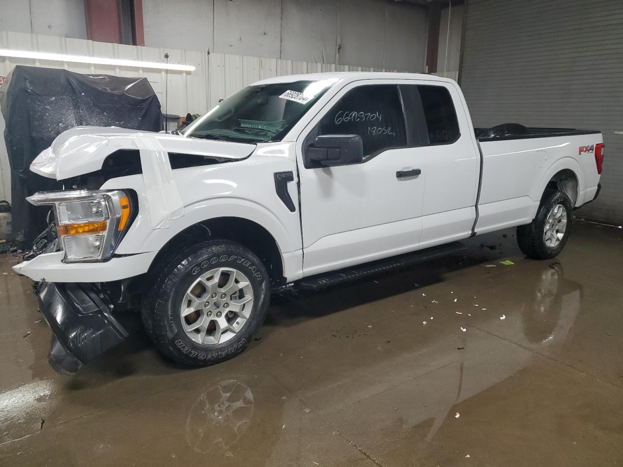 2022 FORD F150 SUPER CAB VIN:1FTFX1E82NKE35902