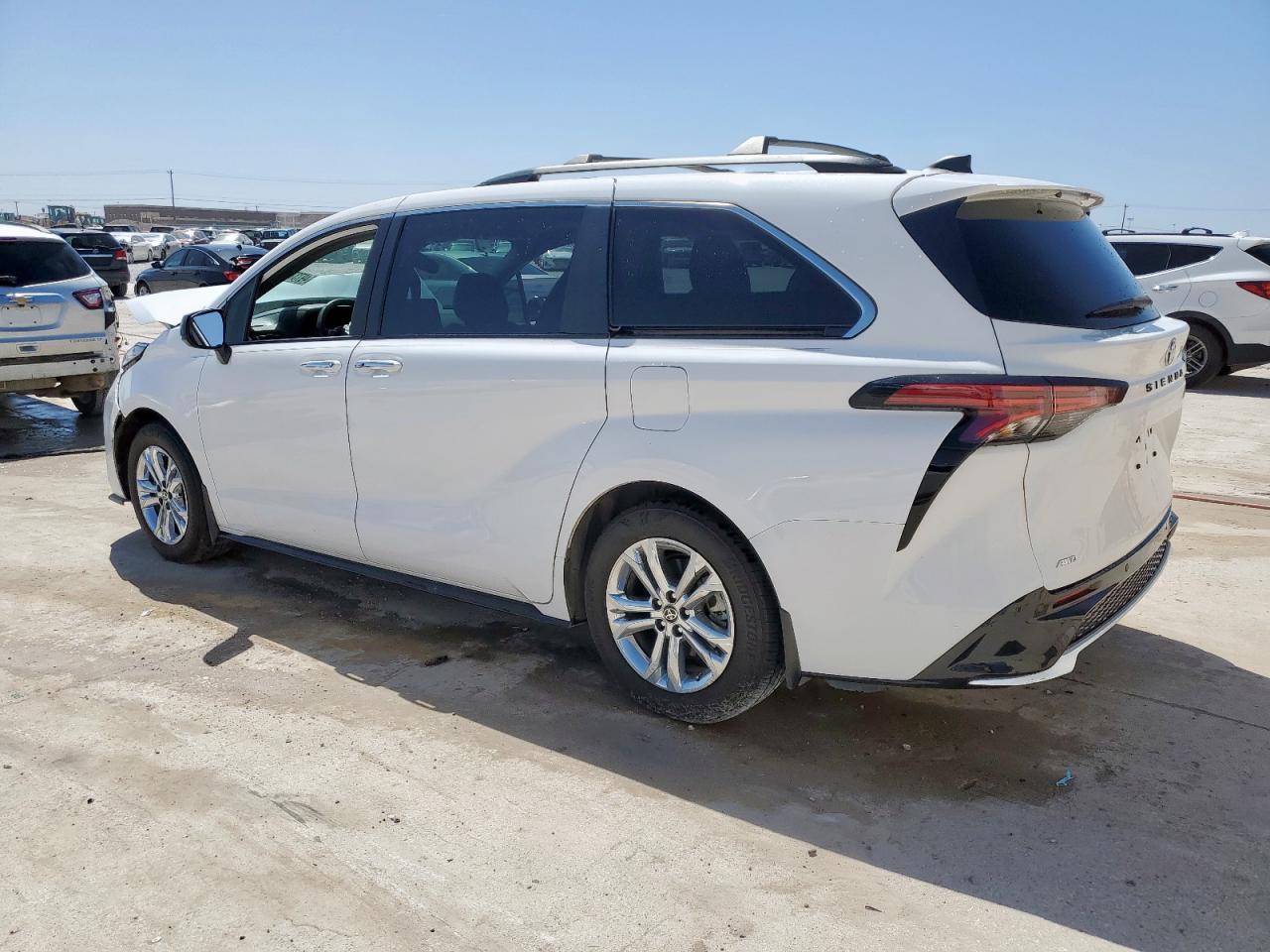 2023 TOYOTA SIENNA XSE VIN:5TDXSKFC2PS077885