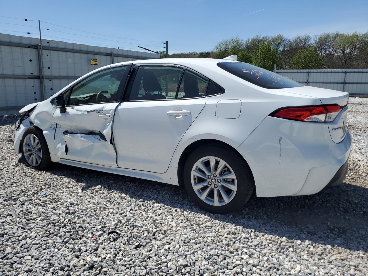 2023 TOYOTA COROLLA LE VIN:JTDBCMFE6P3012169