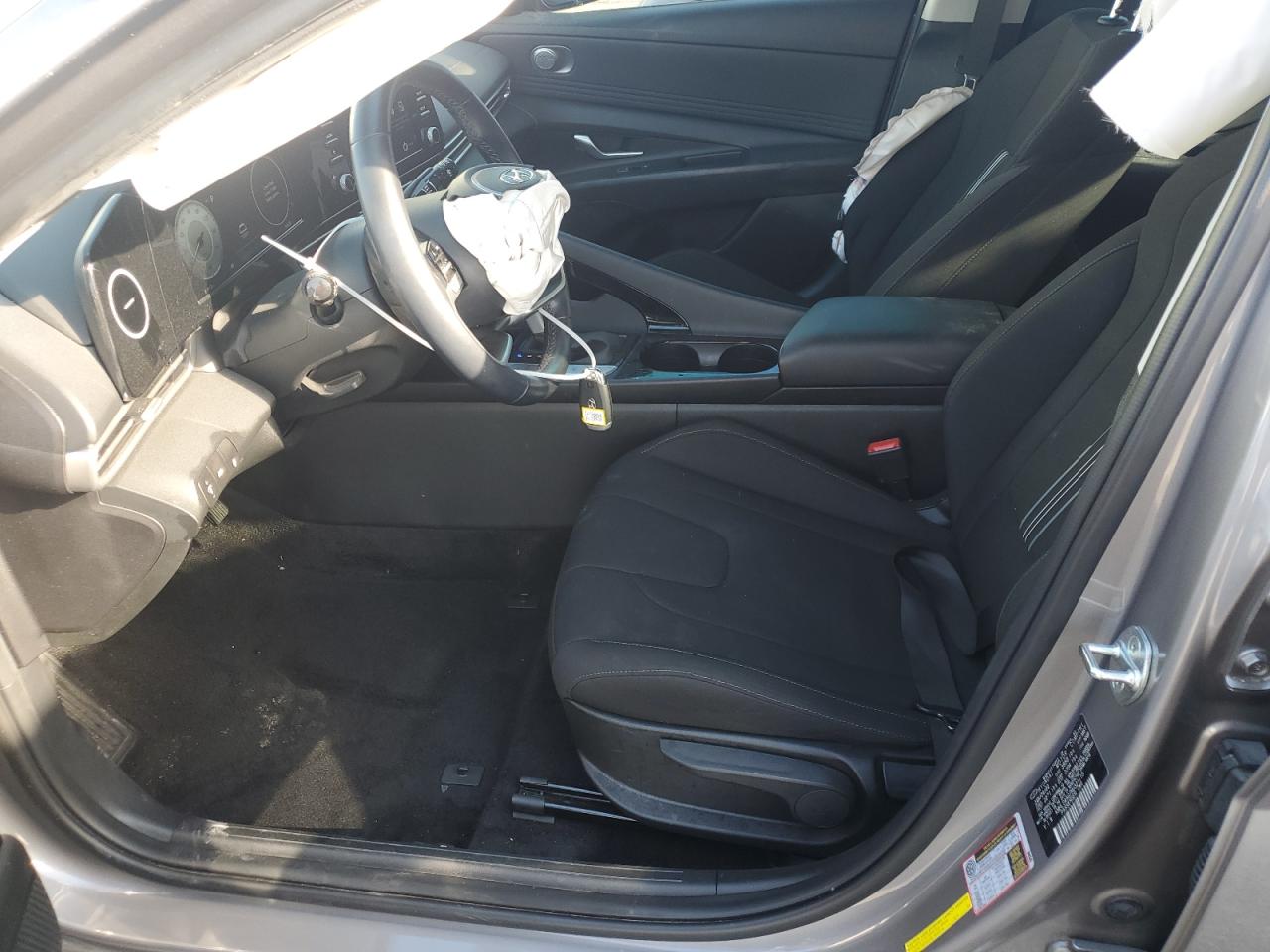 2022 HYUNDAI ELANTRA SEL VIN:KMHLS4AG7NU321118