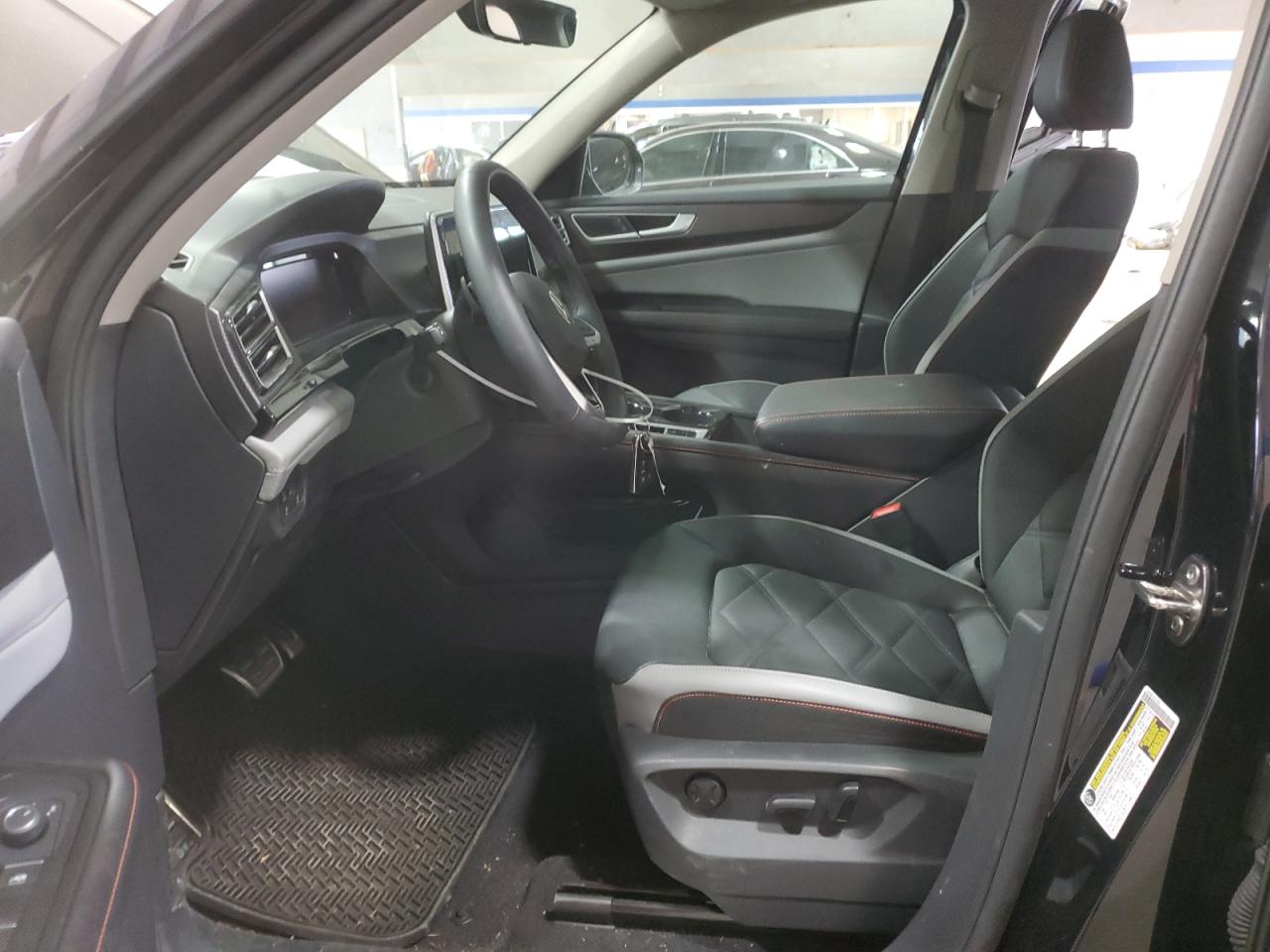 2024 VOLKSWAGEN ATLAS PEAK EDITION SE VIN:1V2CR2CA0RC540445