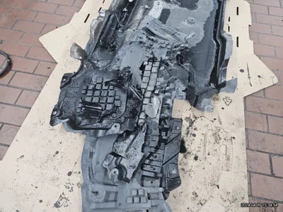 2016 Mercedes-Benz C 200 VIN: