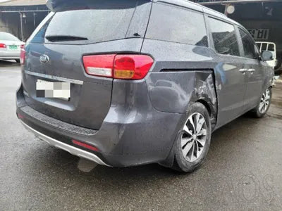 2015 Kia Carnival VIN: