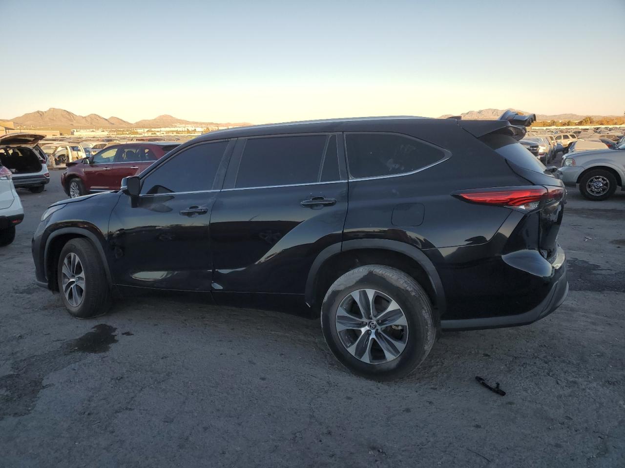 2023 TOYOTA HIGHLANDER L VIN:5TDKDRAH0PS038812