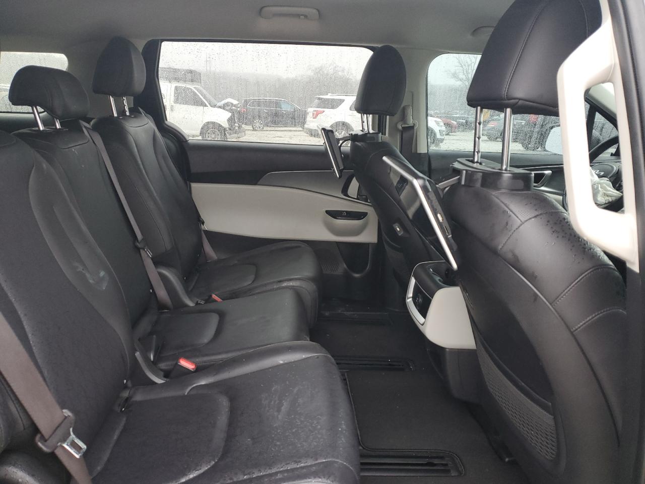 2024 KIA CARNIVAL LX VIN:KNDNB4H35R6325775