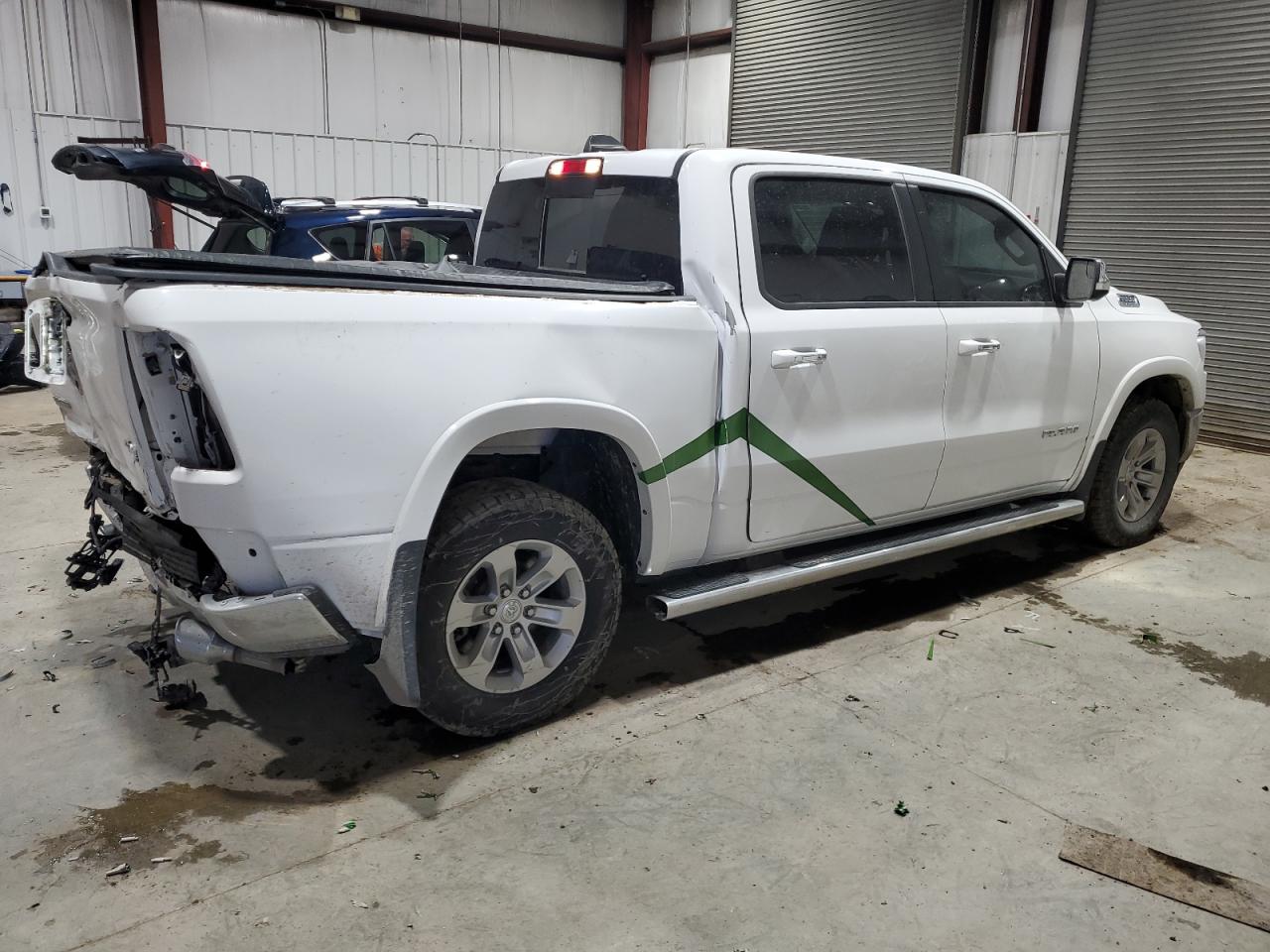 2022 RAM 1500 LARAMIE VIN:1C6SRFJT1NN433113