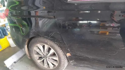 2014 Kia Carnival VIN:
