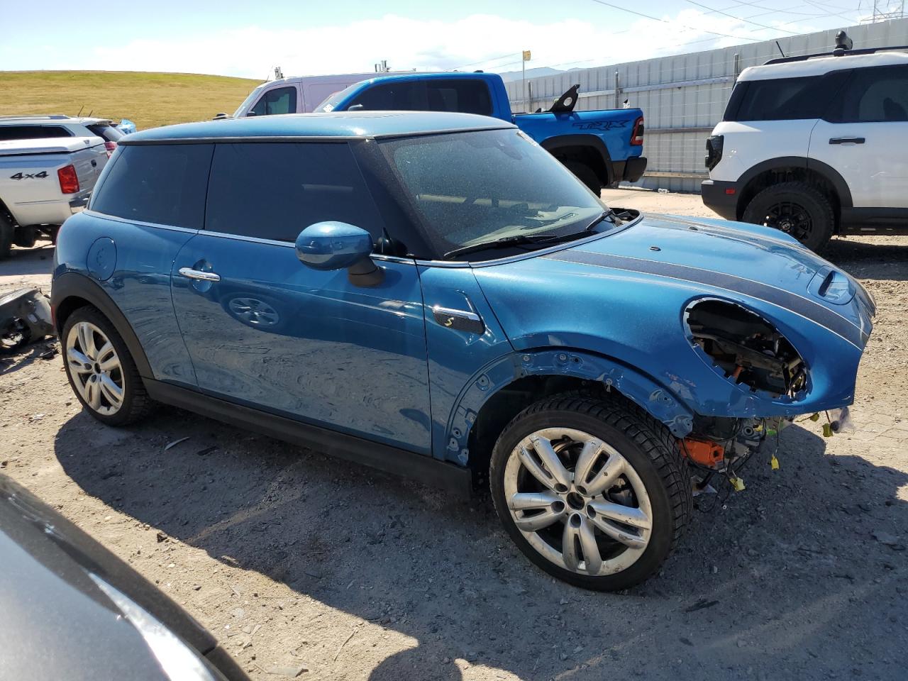 2023 MINI COOPER SE VIN:WMW13DJ09P2S77582