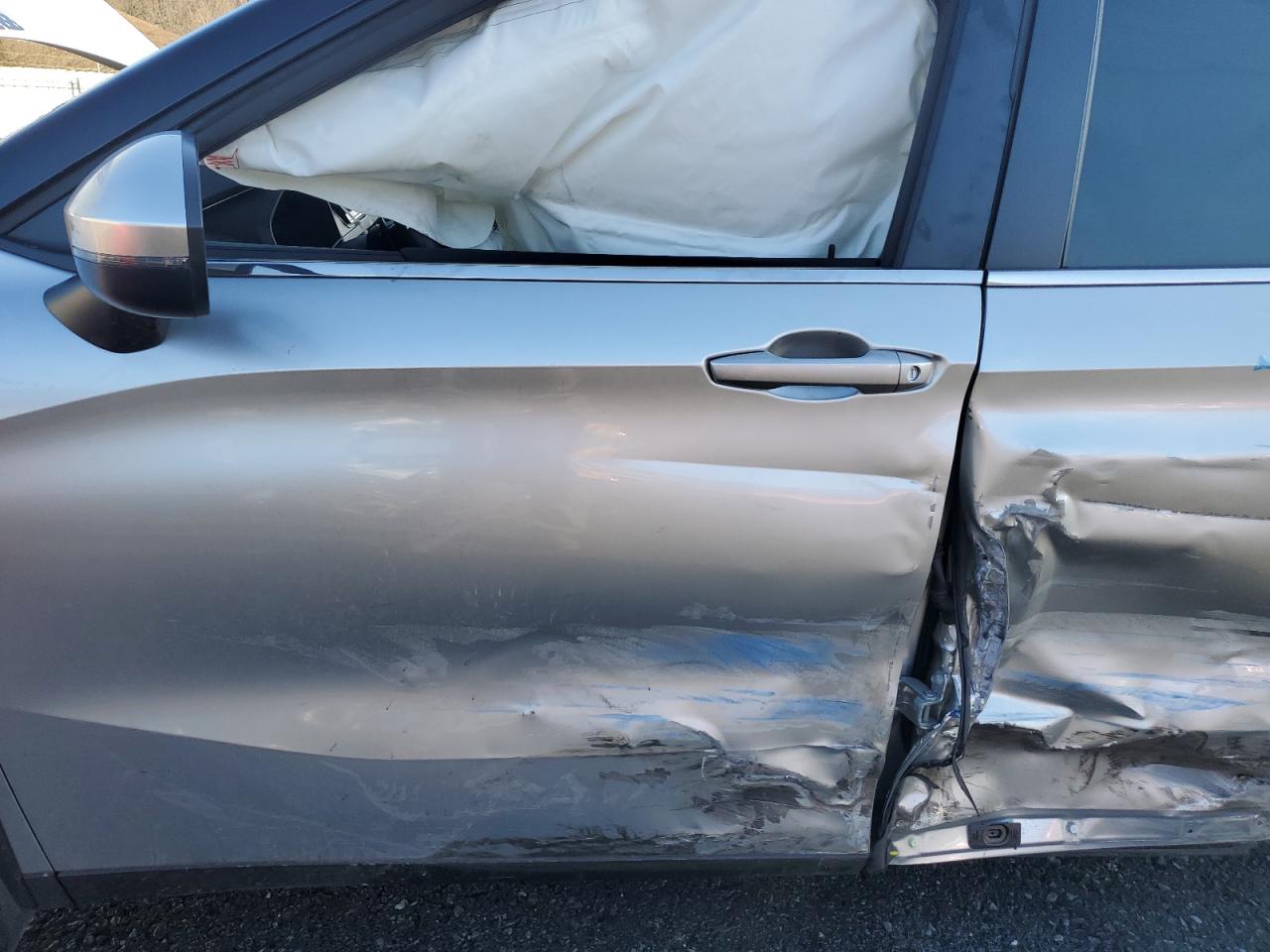 2022 MITSUBISHI OUTLANDER ES VIN:JA4J4TA80NZ045998