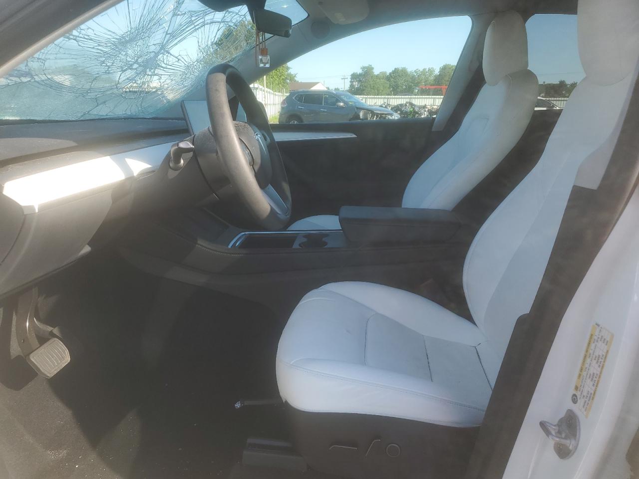 2023 TESLA MODEL Y  VIN:7SAYGAEEXPF664569