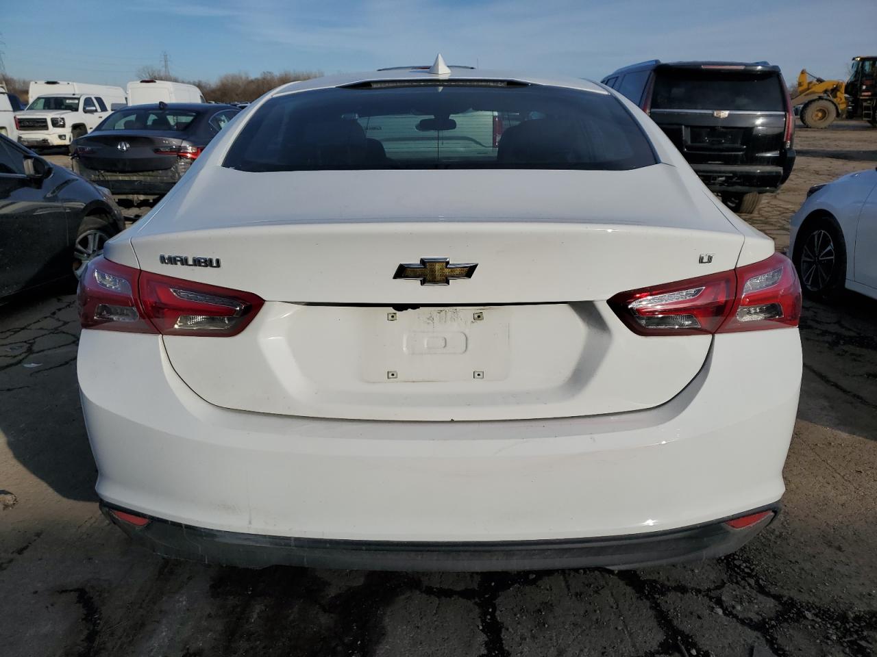 2022 CHEVROLET MALIBU LT VIN:1G1ZD5STXNF158391