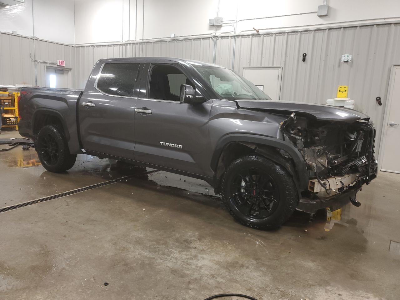 2022 TOYOTA TUNDRA CREWMAX LIMITED VIN:5TFJA5DB4NX031681