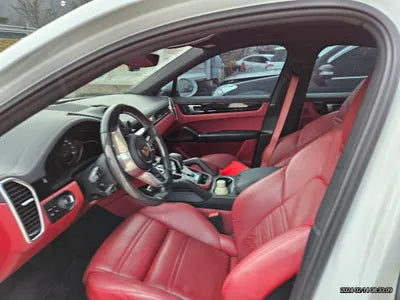 2020 Porsche Cayenne VIN:
