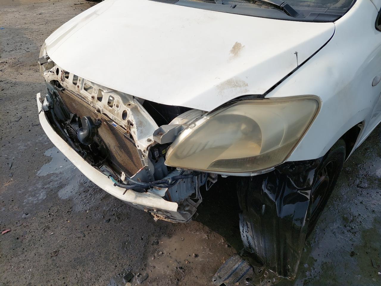 2008 TOYOTA YARIS VIN:JTDBW923881******