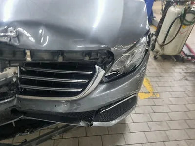 2019 Mercedes-Benz E 300 WDDZF4KB1KA689870 VIN:WDDZF4KB1KA689870