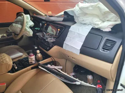 2017 Kia Carnival 880KMKNAME81ABHS2 VIN:880KMKNAME81ABHS2