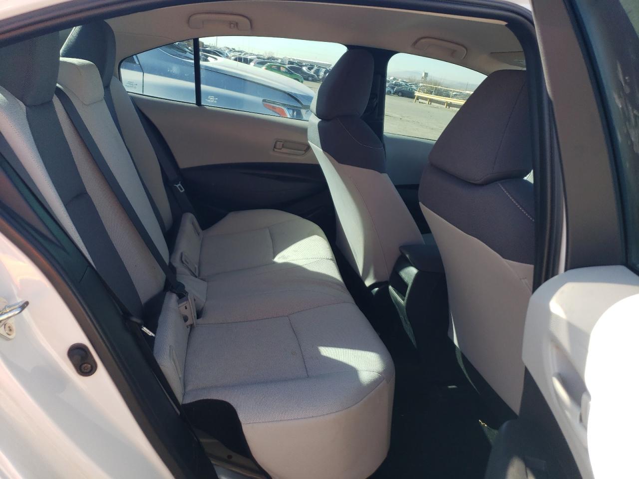 2022 TOYOTA COROLLA L VIN:5YFDPMAE5NP304419