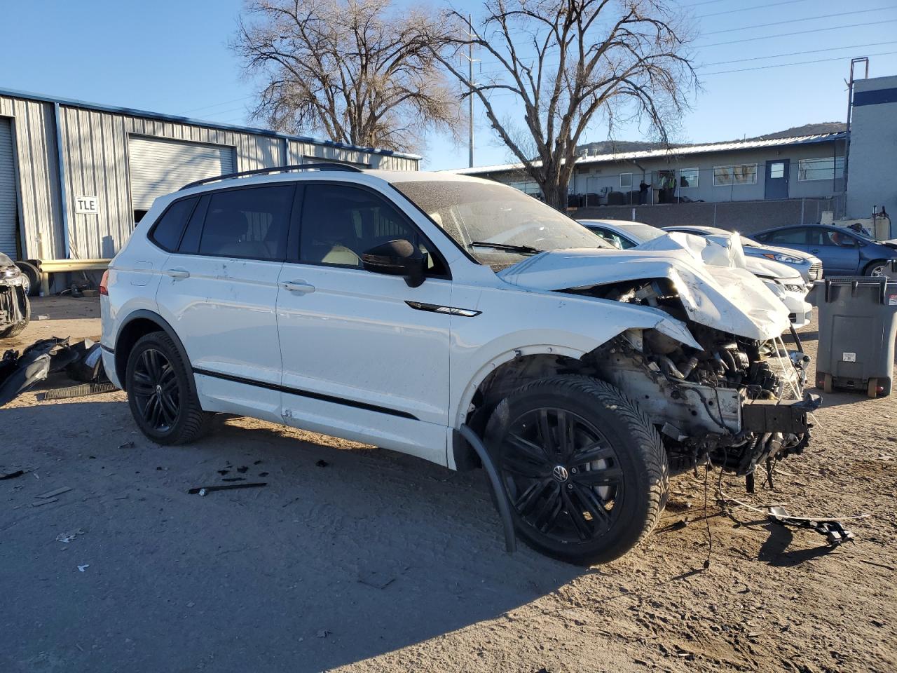2022 VOLKSWAGEN TIGUAN SE R-LINE BLACK VIN:3VV8B7AX0NM028422