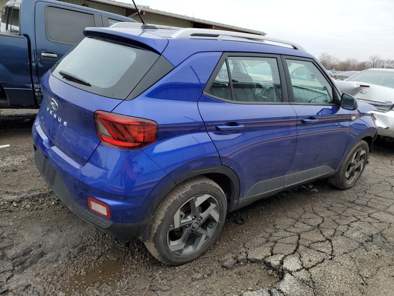 2024 HYUNDAI VENUE SEL VIN:KMHRC8A33RU292217