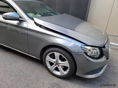 2018 Mercedes-Benz E 220 WDDZF0EB2JA477806 VIN:WDDZF0EB2JA477806