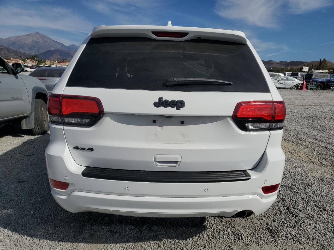 2022 JEEP GRAND CHEROKEE LAREDO E VIN:1C4RJFAG2NC148823