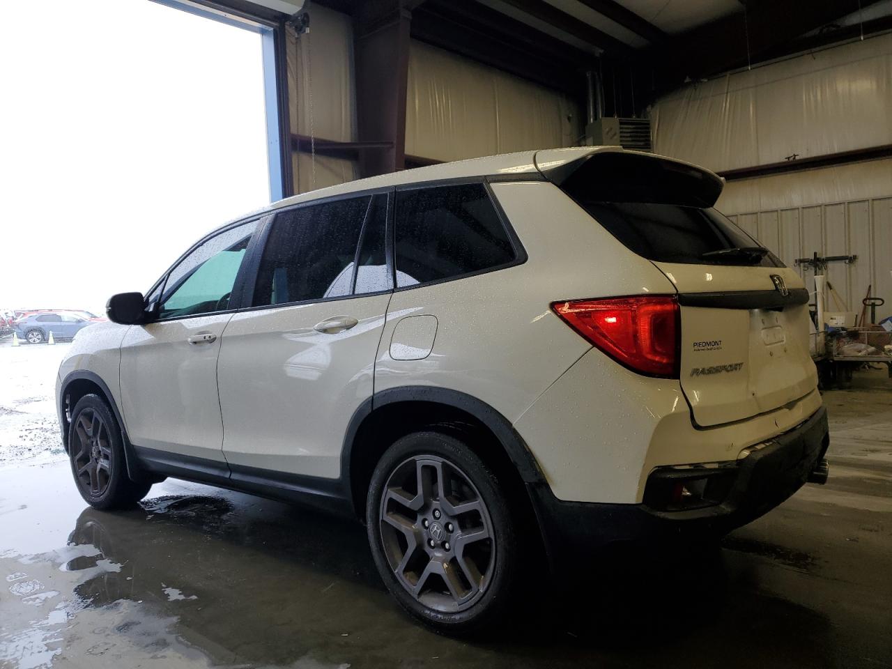 2022 HONDA PASSPORT EXL VIN:5FNYF7H52NB003985