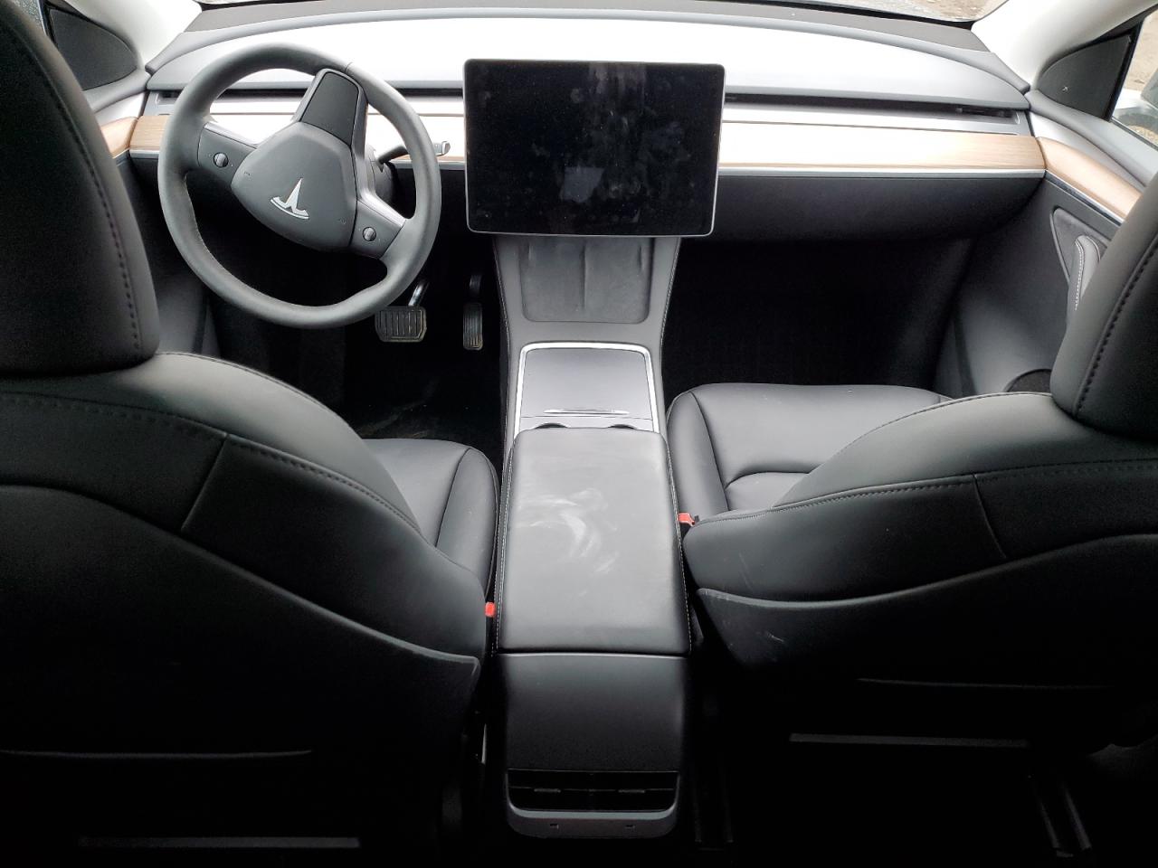 2024 TESLA MODEL Y  VIN:7SAYGDED2RF006210
