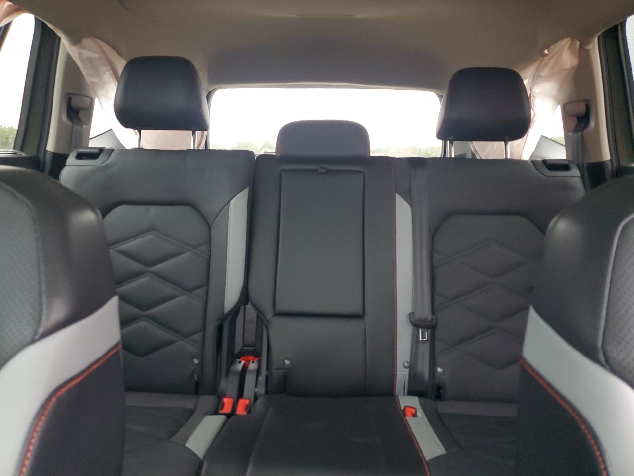 2024 VOLKSWAGEN ATLAS PEAK EDITION SE VIN:1V2CR2CA3RC587405