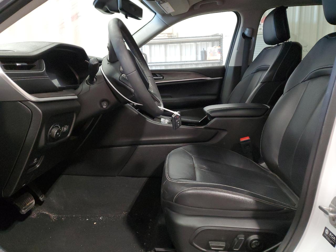 2023 JEEP GRAND CHEROKEE L LIMITED VIN:1C4RJKBG5P8742870
