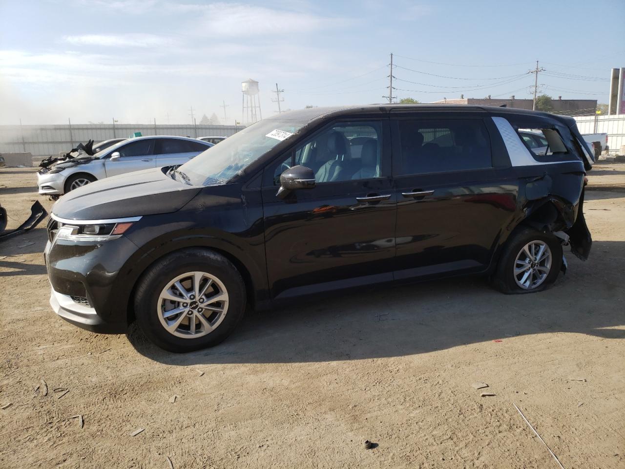 2024 KIA CARNIVAL LX VIN:KNDNB4H33R6372769