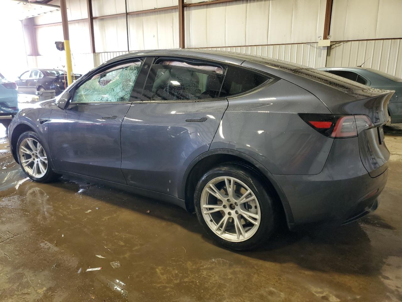 2023 TESLA MODEL Y  VIN:7SAYGDEE1PF787758