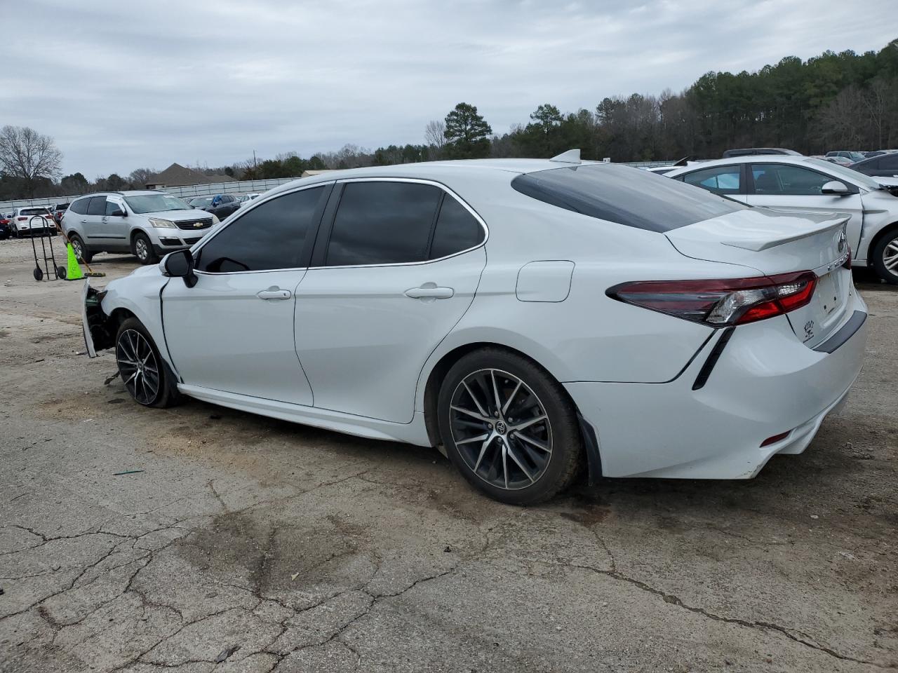 2022 TOYOTA CAMRY SE VIN:4T1G11AKXNU018549