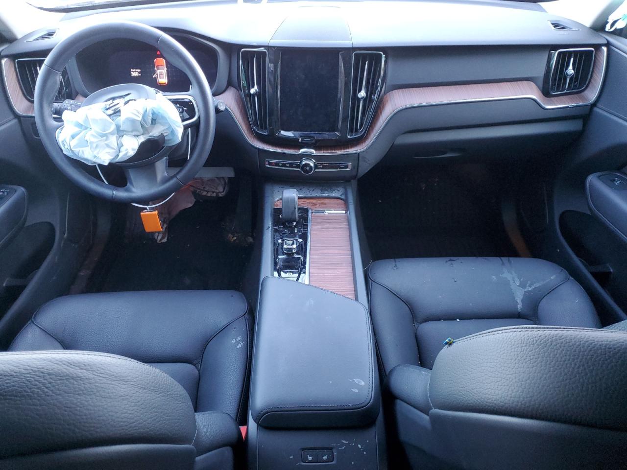 2024 VOLVO XC60 PLUS VIN:YV4L12RL6R1731264