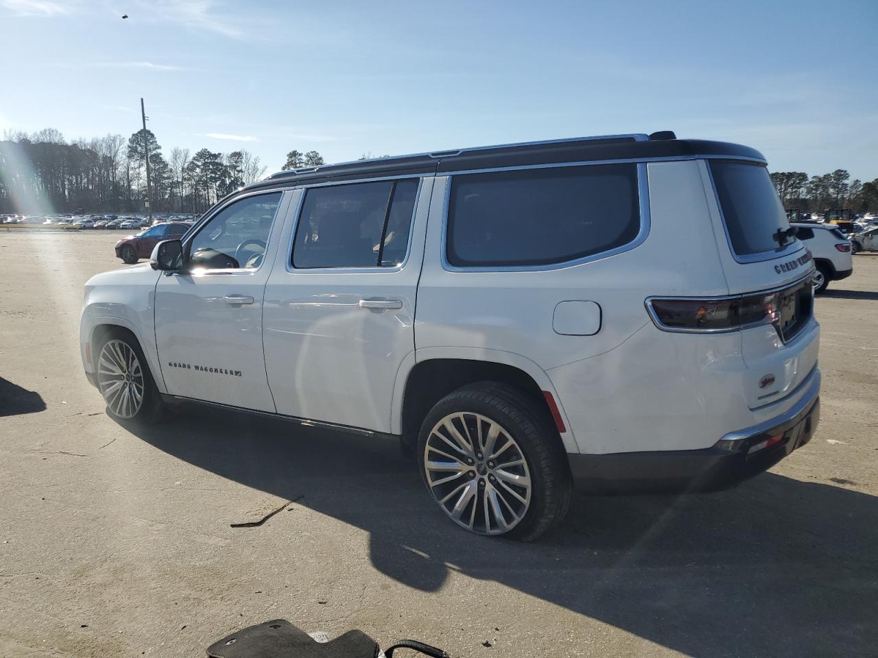 2022 JEEP GRAND WAGONEER SERIES III VIN:1C4SJVGJ2NS138006