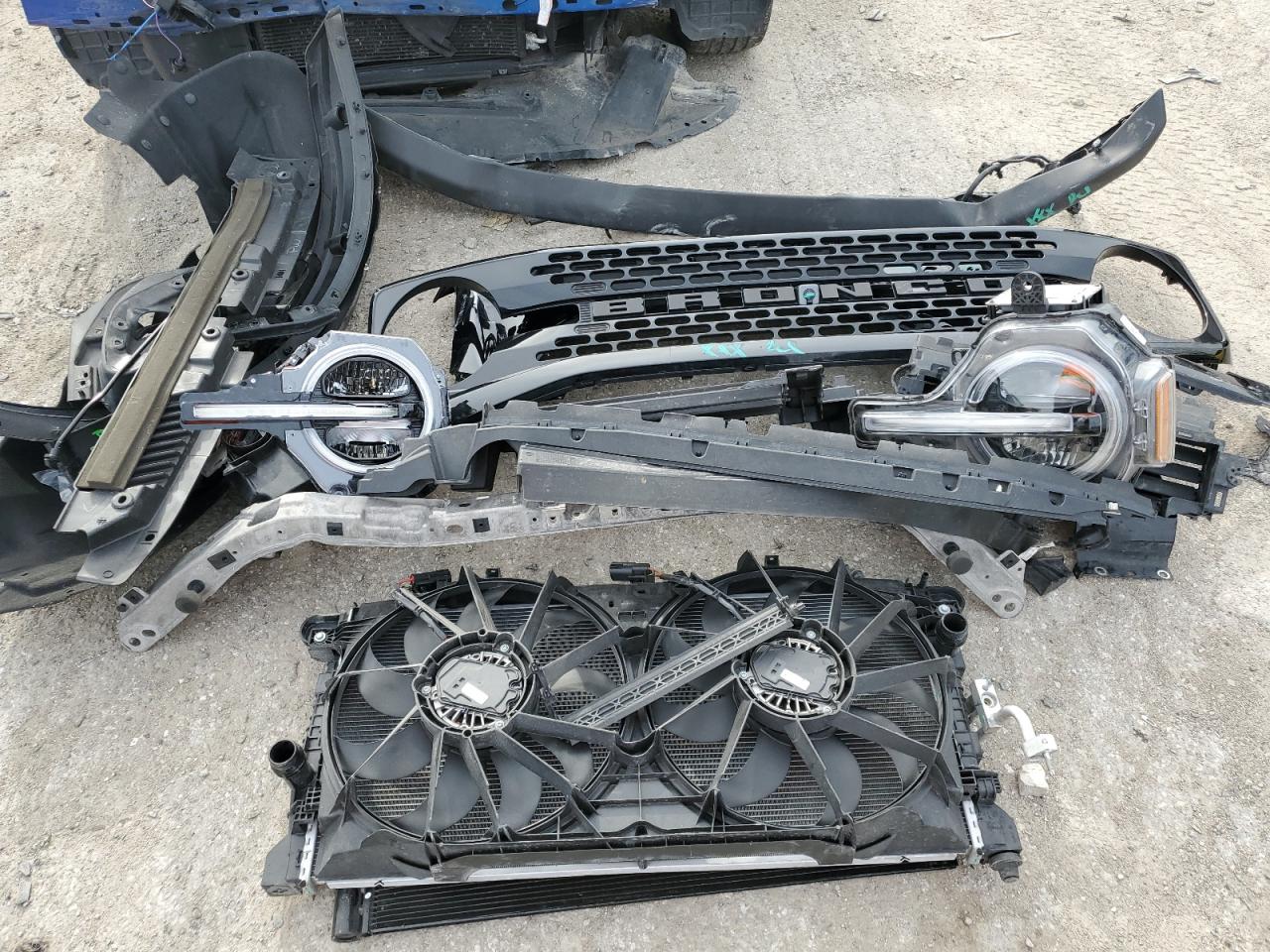 2022 FORD BRONCO BASE VIN:1FMEE5DP7NLB59336