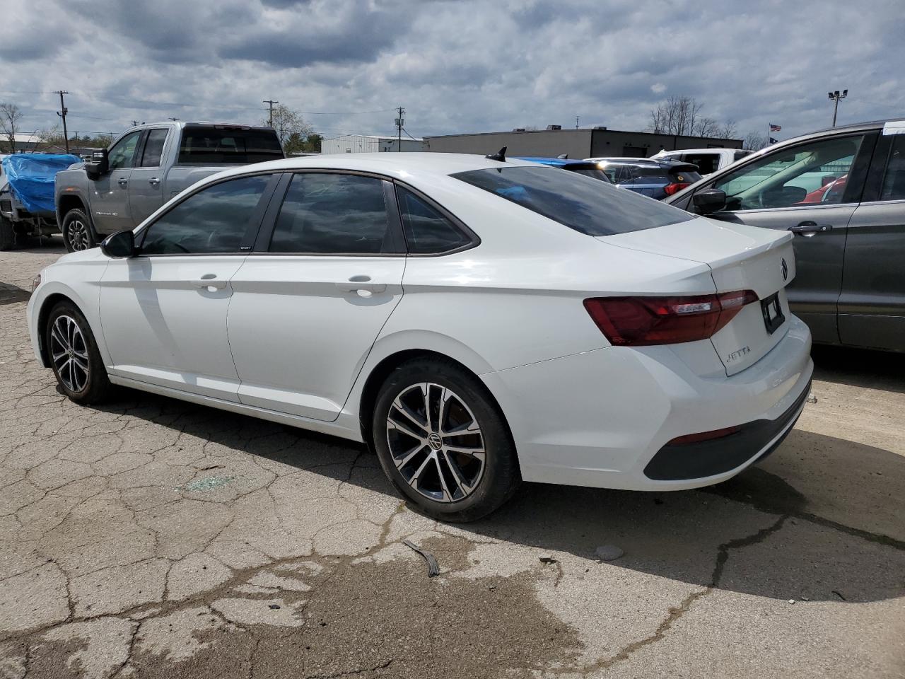 2024 VOLKSWAGEN JETTA SPORT VIN:3VWAM7BU8RM060228