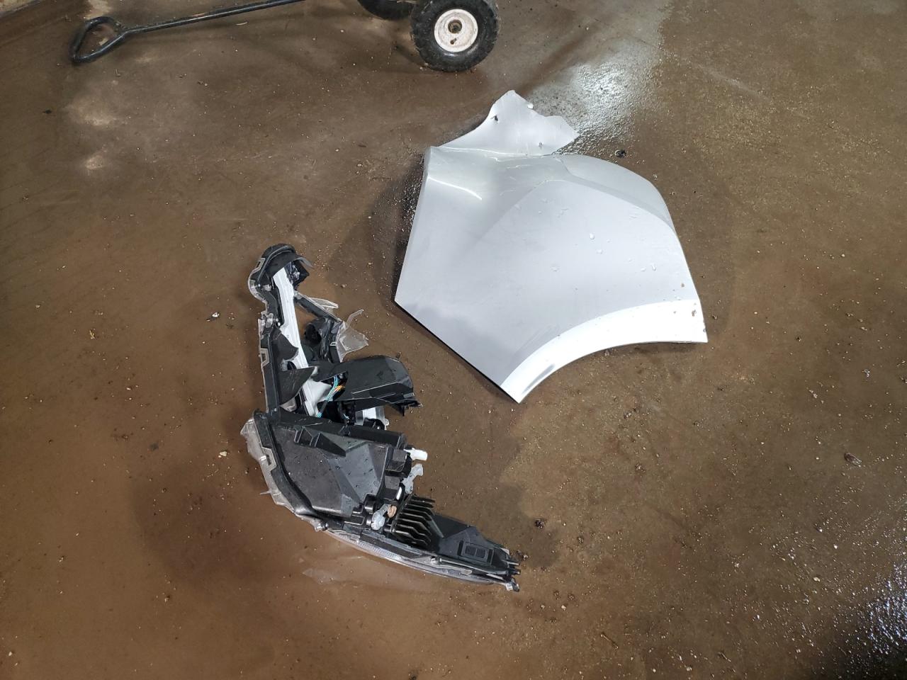 2024 TOYOTA COROLLA LE VIN:JTDBCMFE0R3044215