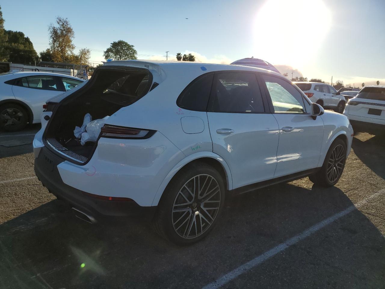 2024 PORSCHE CAYENNE  VIN:WP1AA2AYXRDA09195