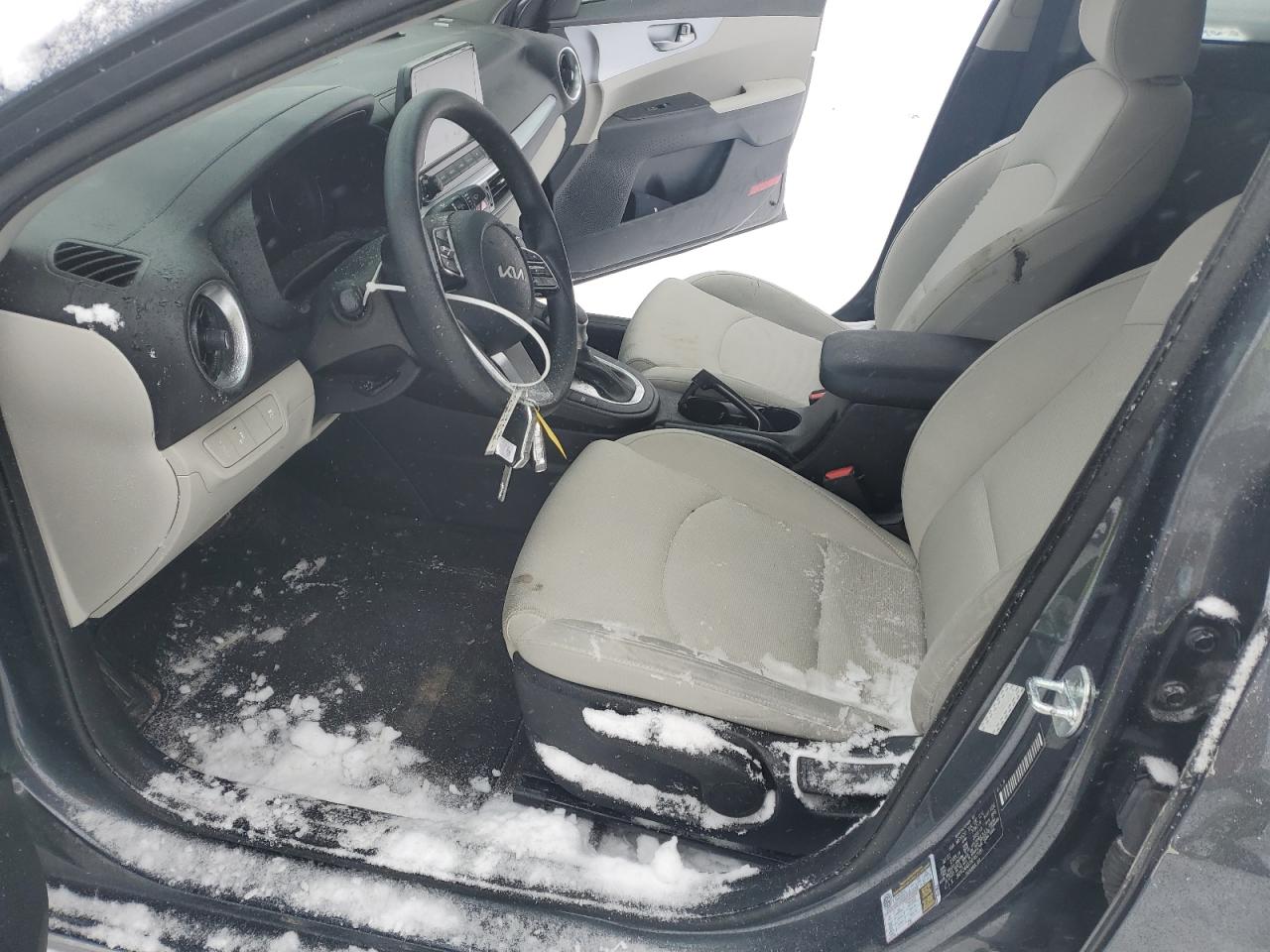 2022 KIA FORTE FE VIN:3KPF24AD1NE467181